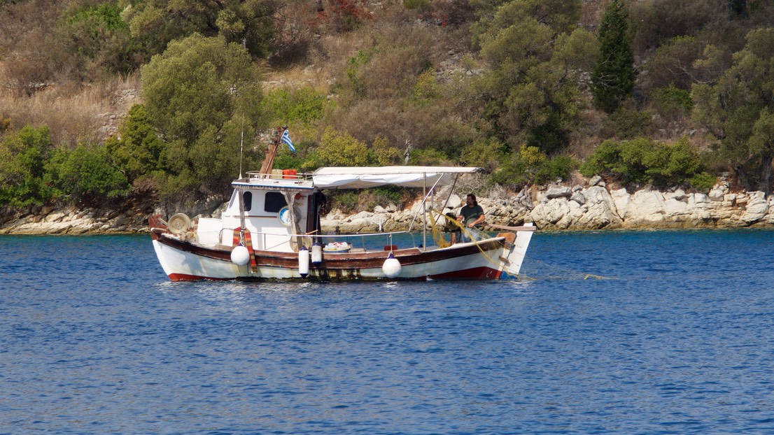 190922 2 Meganisi anchorage Abelike fisherman